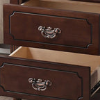 Table de chevet classique en bois blanc sculpté à 2 tiroirs