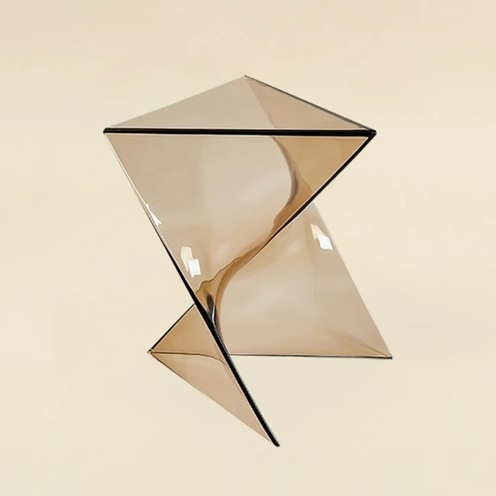 Table d'appoint triangulaire en acrylique pour salon avec base torsadée