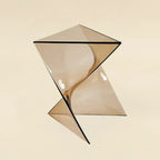 Table d'appoint triangulaire en acrylique pour salon avec base torsadée