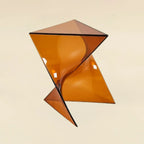 Table d'appoint triangulaire en acrylique pour salon avec base torsadée