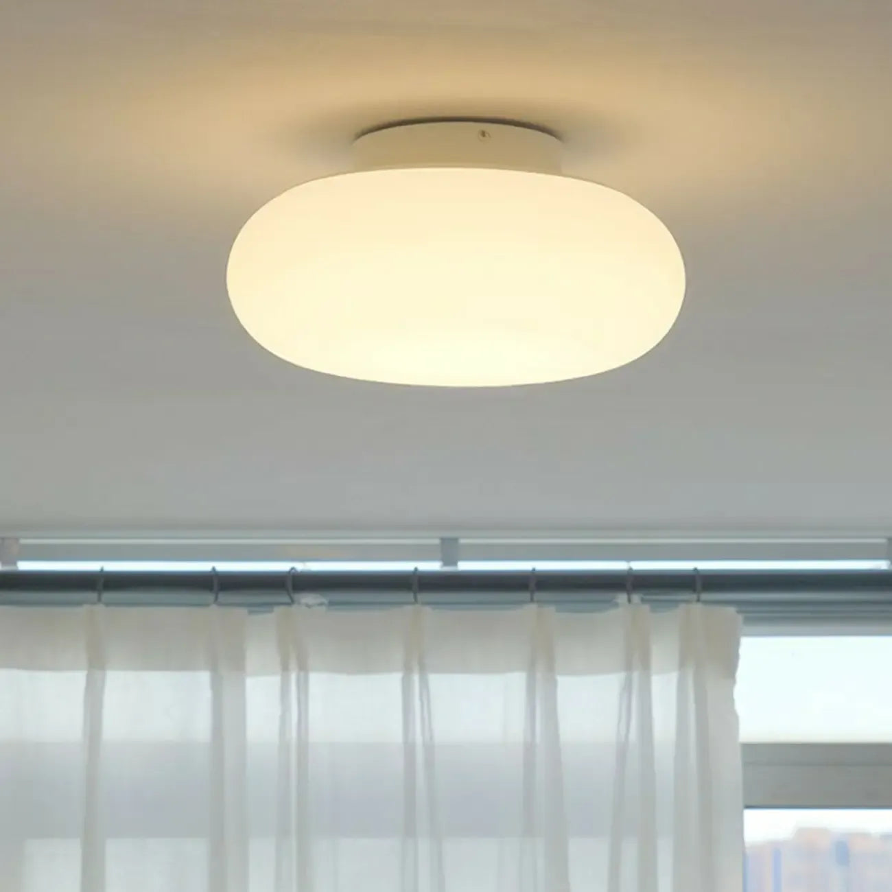 Plafonnier semi-encastré minimaliste en verre tambour à LED dimmable