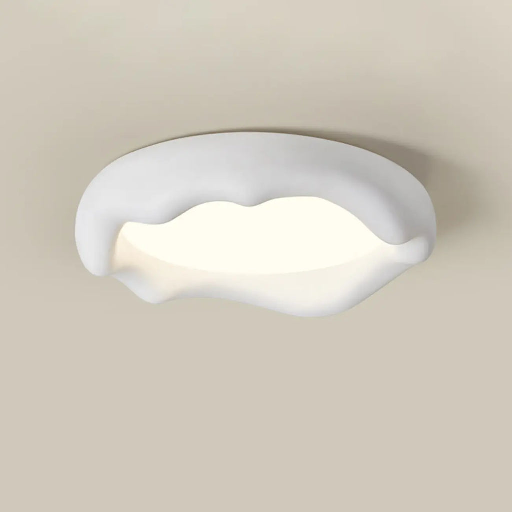 Plafoniera a filo dal design artistico con effetto crema acrilica