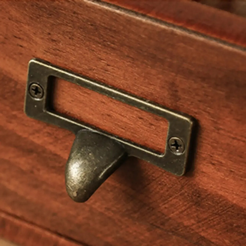Élégante vitrine autoportante en bois avec tiroirs