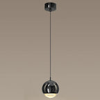 Suspension moderne en métal chromé avec globe et LED blanc chaud