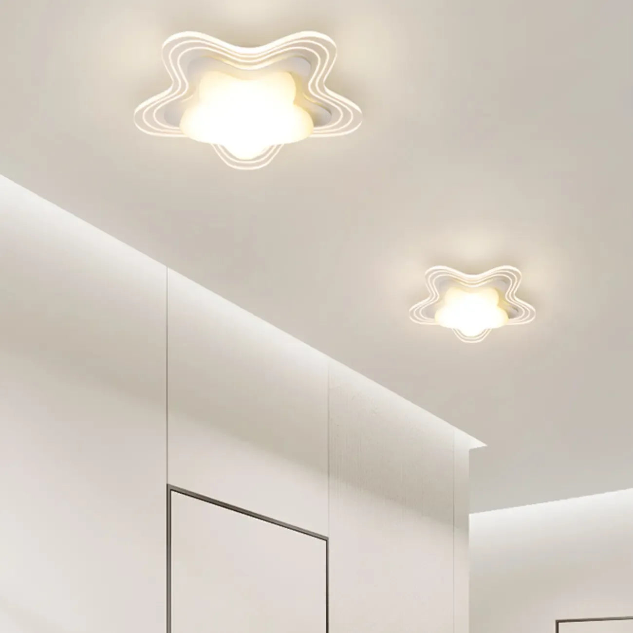 Mini plafonnier encastré blanc artistique à abat-jour floral dimmable