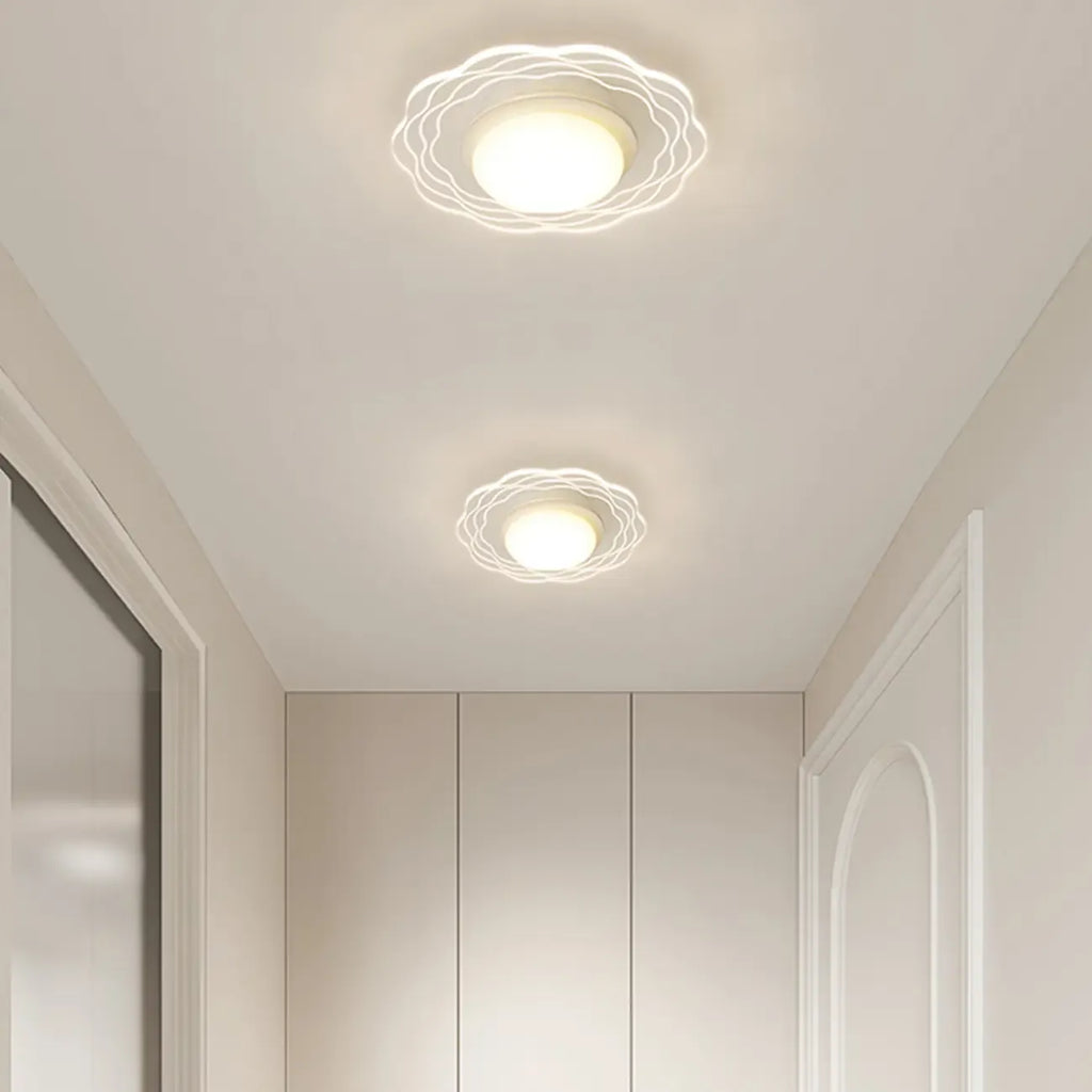 Mini plafonnier encastré blanc artistique à abat-jour floral dimmable