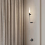 Applique murale minimaliste dorée avec abat-jour en pierre frittée