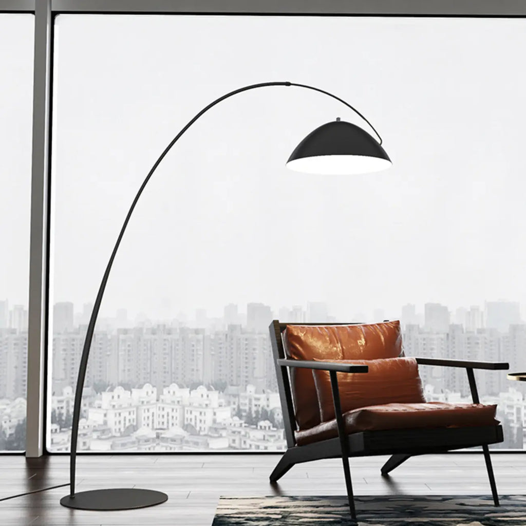 Lampada da terra ad arco nera regolabile a LED per l'arredamento del soggiorno