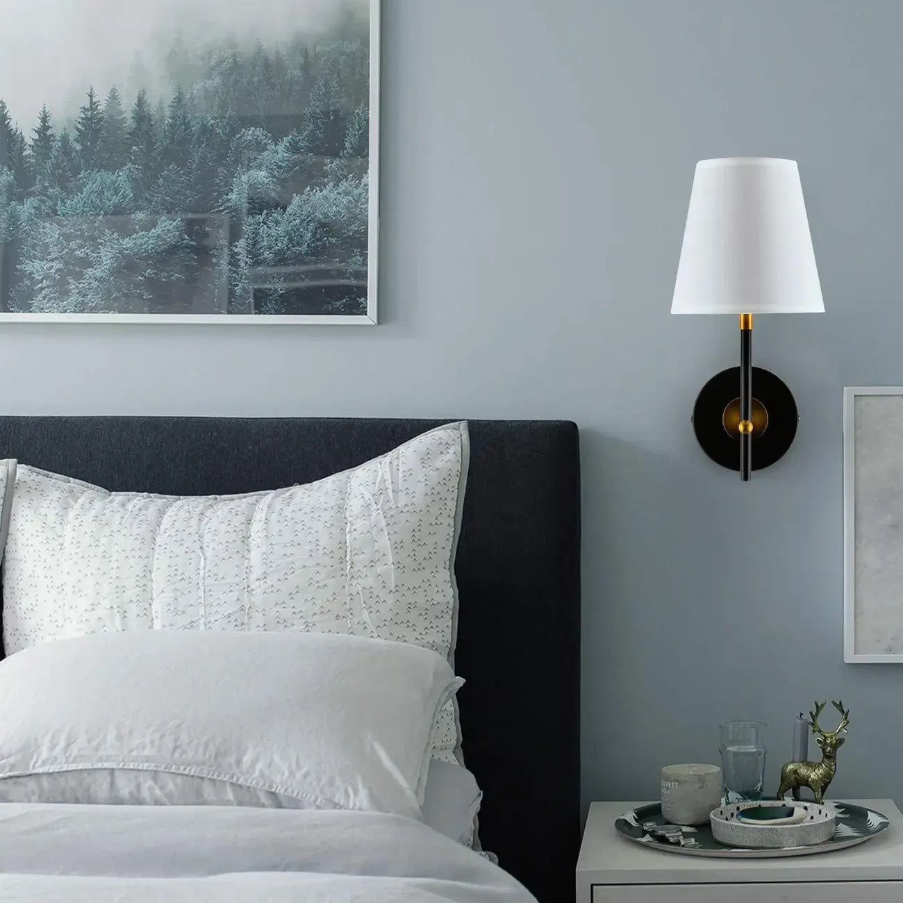 Applique murale contemporaine en métal et tissu, style minimaliste