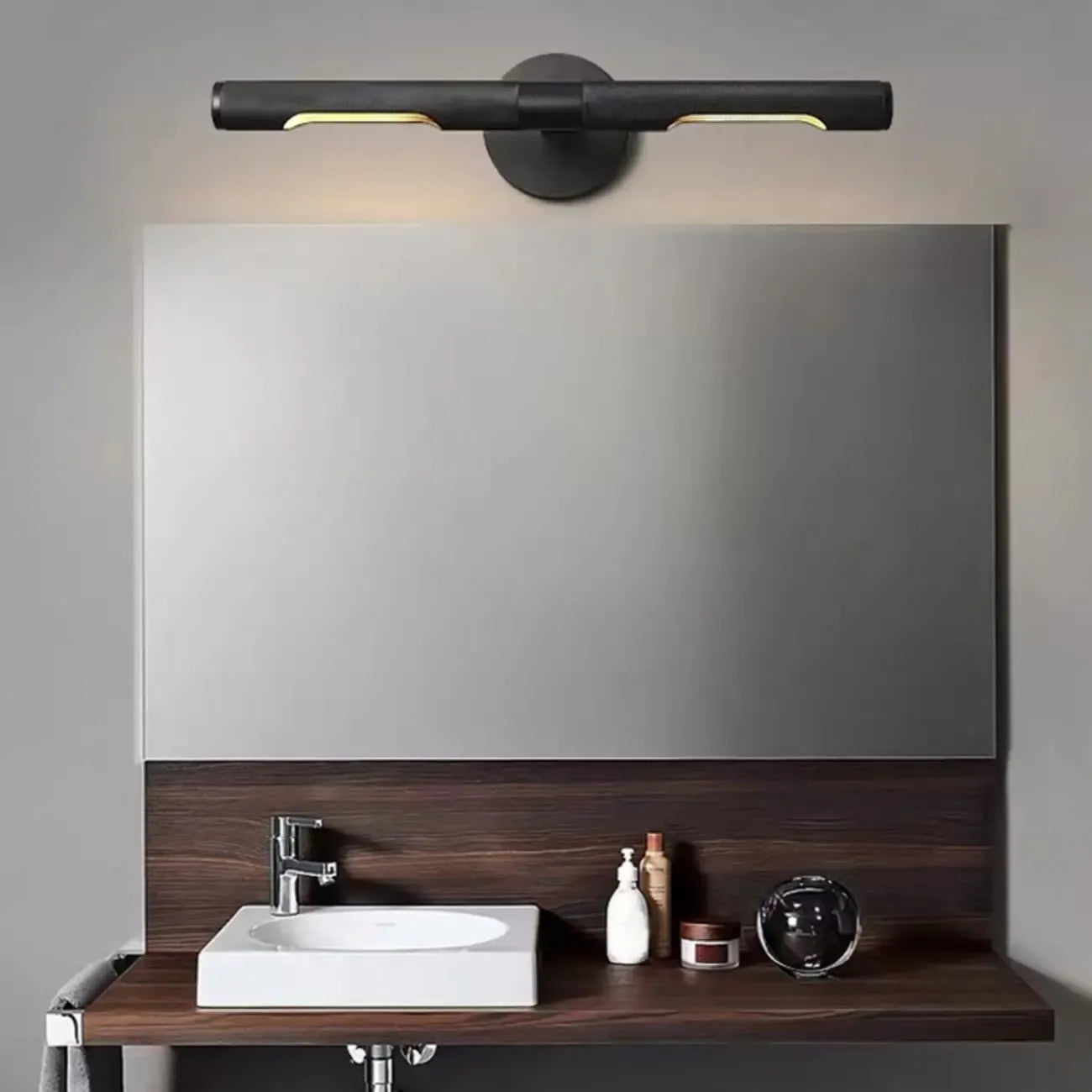 Applique murale moderne noire à 2 tubes pour salle de bain