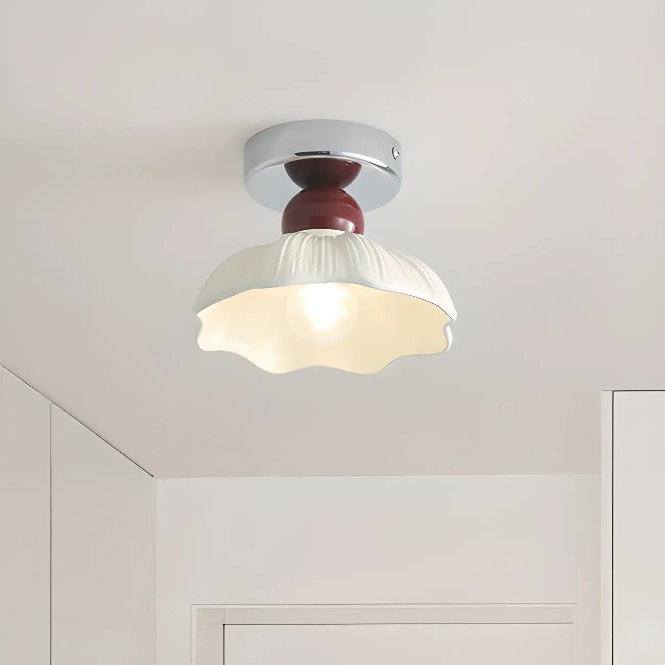 Plafonnier semi-encastré élégant à LED en résine pour la décoration intérieure