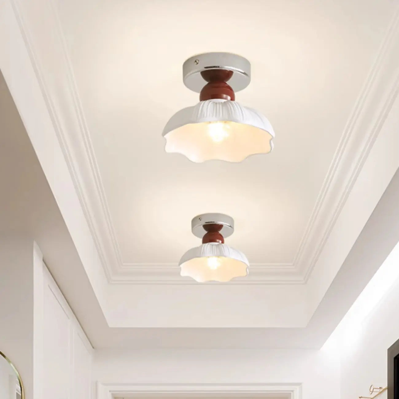 Plafonnier semi-encastré élégant à LED en résine pour la décoration intérieure