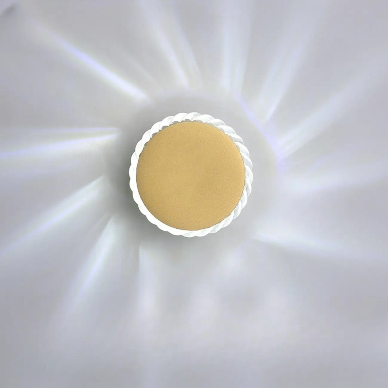 Applique murale minimaliste ronde en métal en forme de soleil