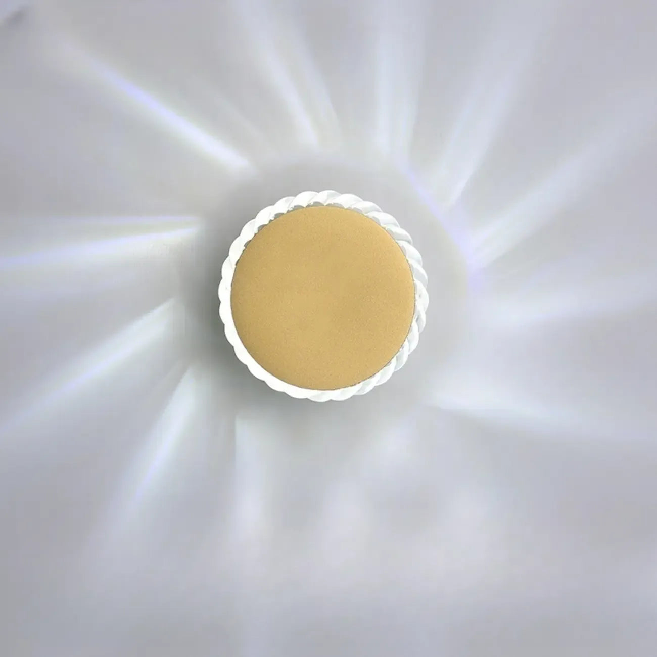 Applique murale minimaliste ronde en métal en forme de soleil