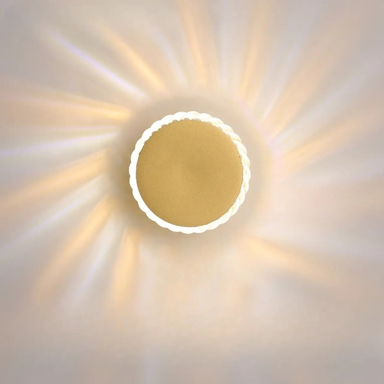 Applique murale minimaliste ronde en métal en forme de soleil