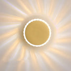 Applique murale minimaliste ronde en métal en forme de soleil