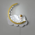 Applique murale LED à intensité variable en forme d'astronaute lunaire pour lampe de chevet