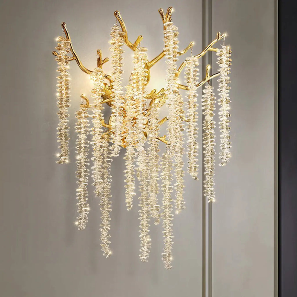 Applique murale de luxe en métal doré et cristal en forme de branche