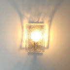 Applique murale contemporaine en verre trempé pour salle de bain