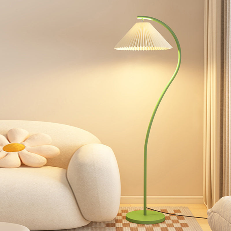 Lampadaire moderne en tissu plissé blanc et métal 61