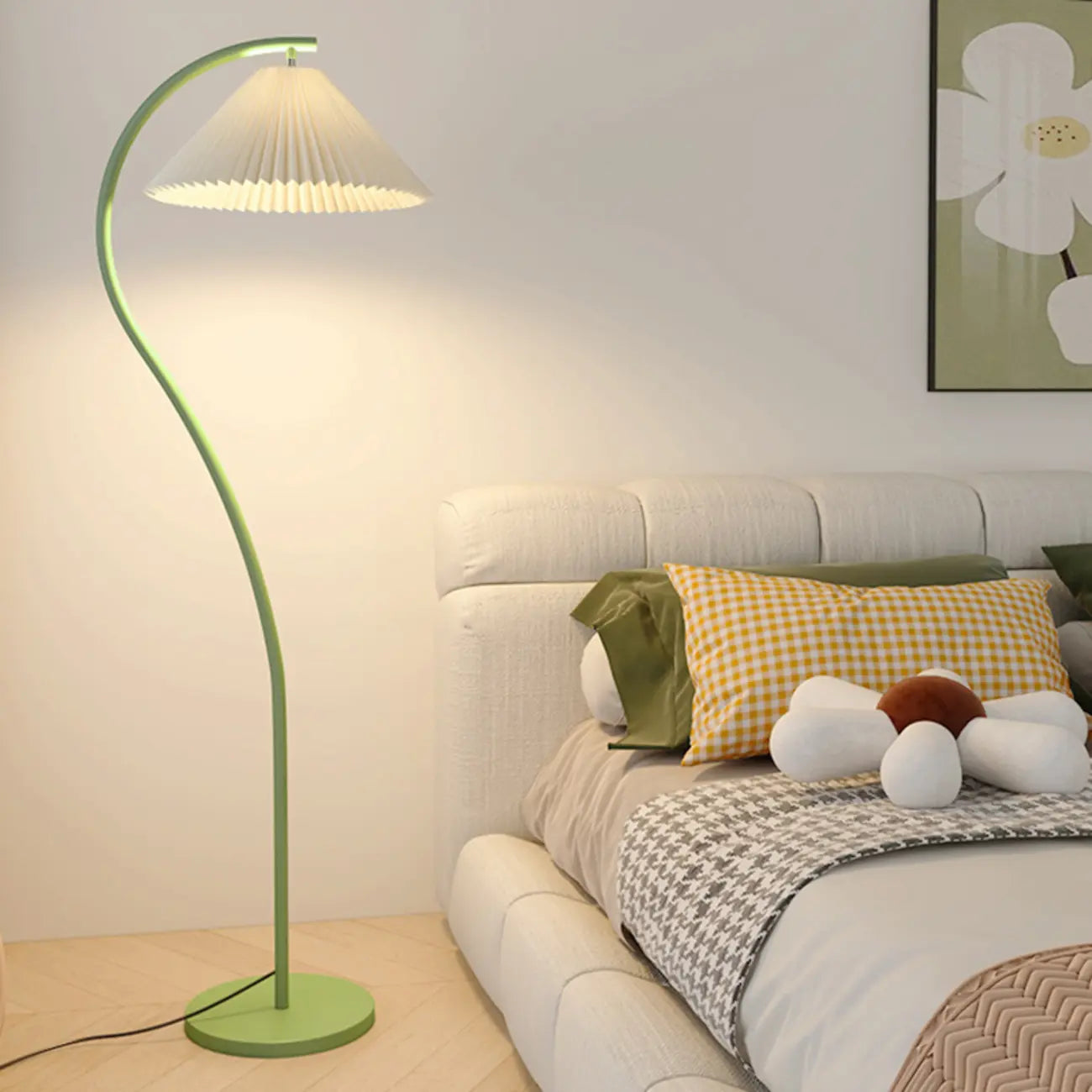 Lampadaire moderne en tissu plissé blanc et métal 61