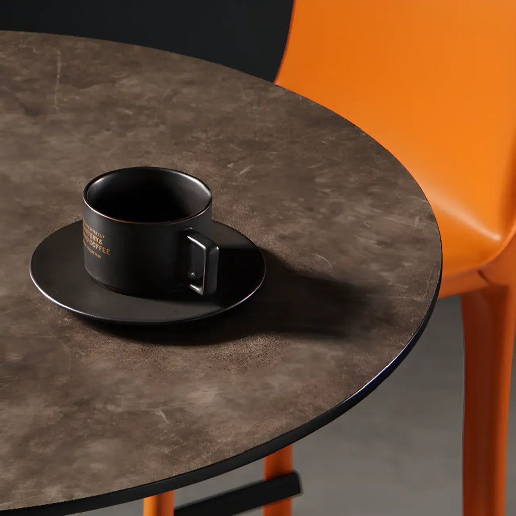 Tables de bar rondes modernes en bois gris avec piètement tulipe