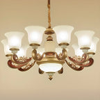 Lampadario regolabile da sala da pranzo dorato in vetro a forma di campana con luce orientata verso l'alto