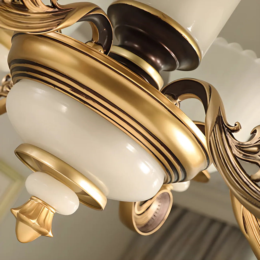Lampadario regolabile da sala da pranzo dorato in vetro a forma di campana con luce orientata verso l'alto