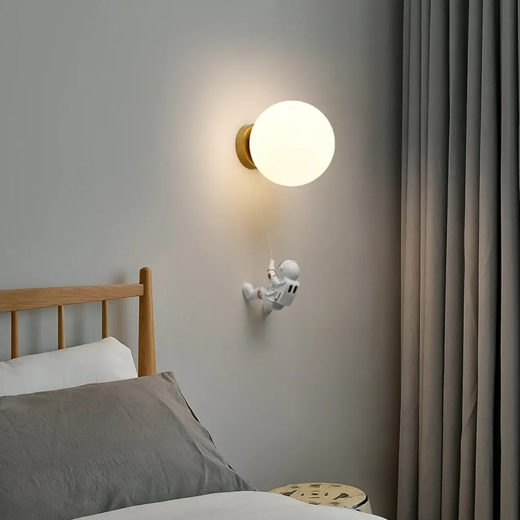Applique murale LED Globe Astronaute pour chambre d'enfant