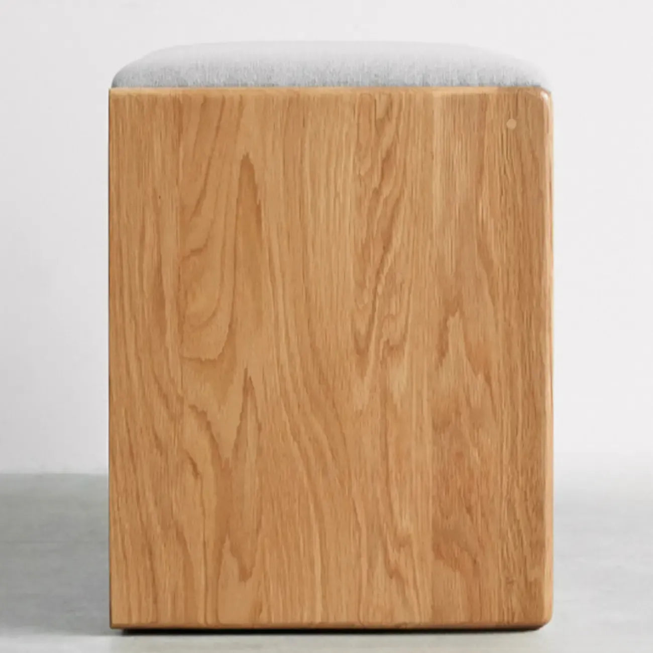 Banc de rangement à chaussures en chêne scandinave avec coussin
