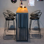 Tables de bar rectangulaires de style industriel, en bois brun et pieds en métal