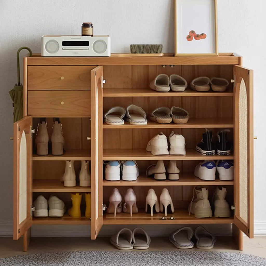 Meuble à chaussures bohème en bois et rotin arqué pour entrée