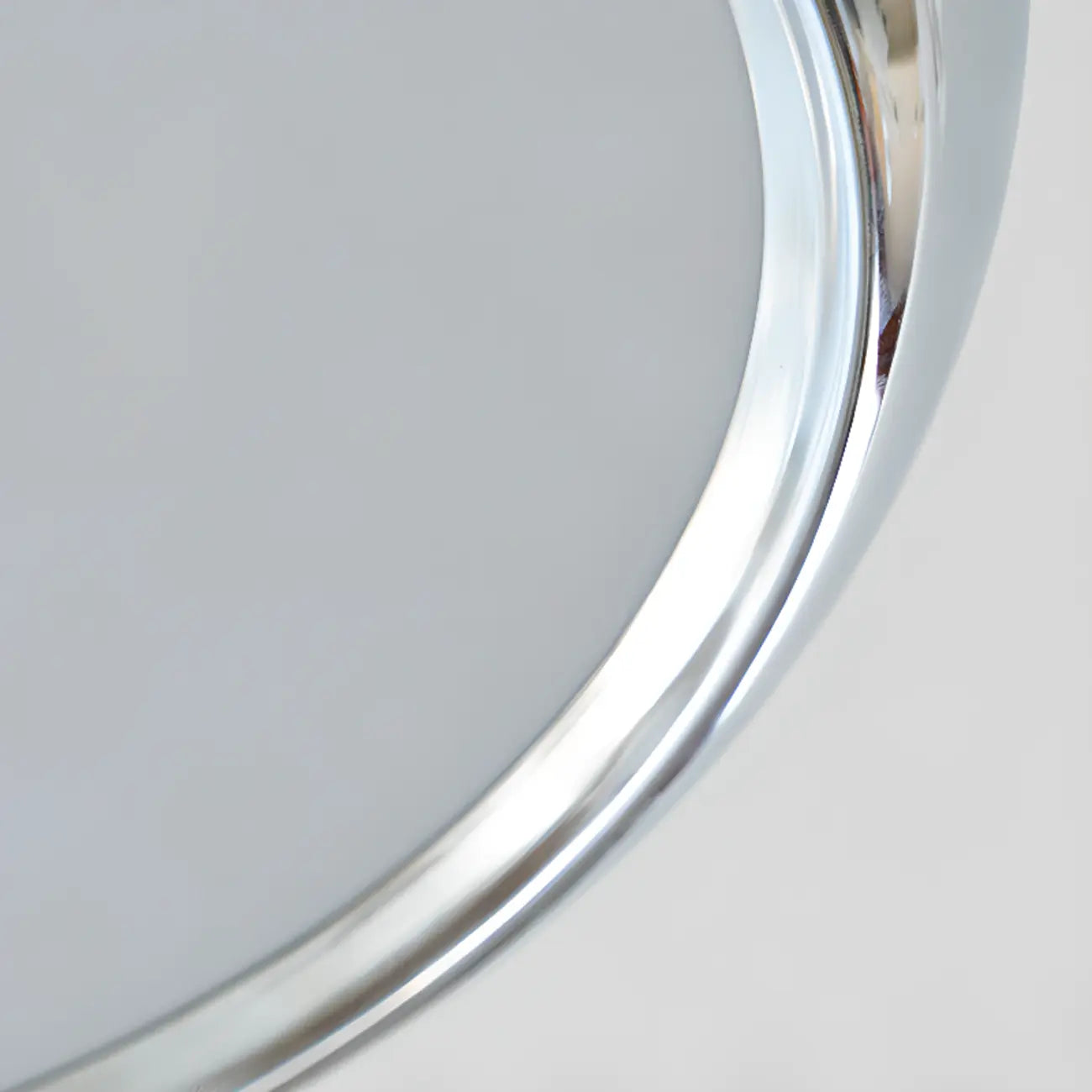 Plafonnier semi-encastré rond argenté moderne
