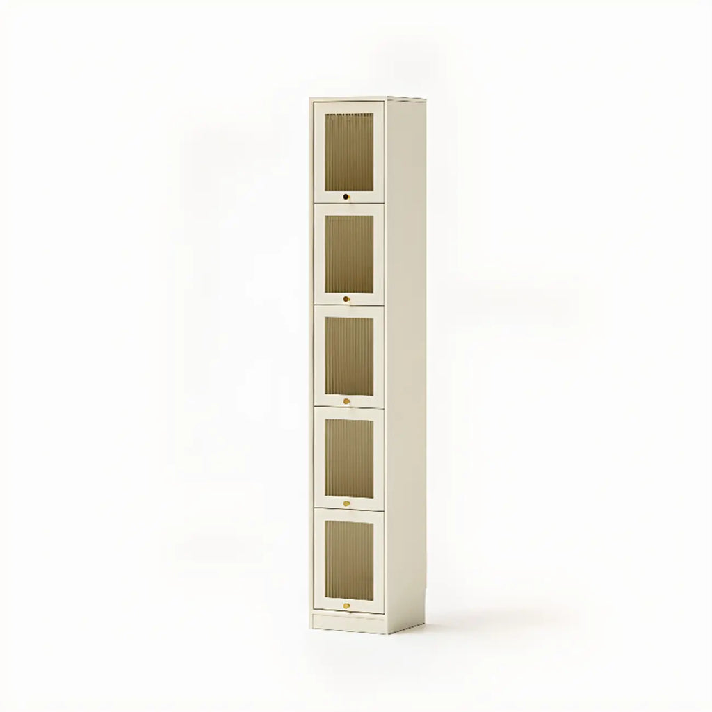 Bibliothèque verticale en bois de cerisier avec portes vitrées