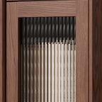 Bibliothèque verticale en bois de cerisier avec portes vitrées
