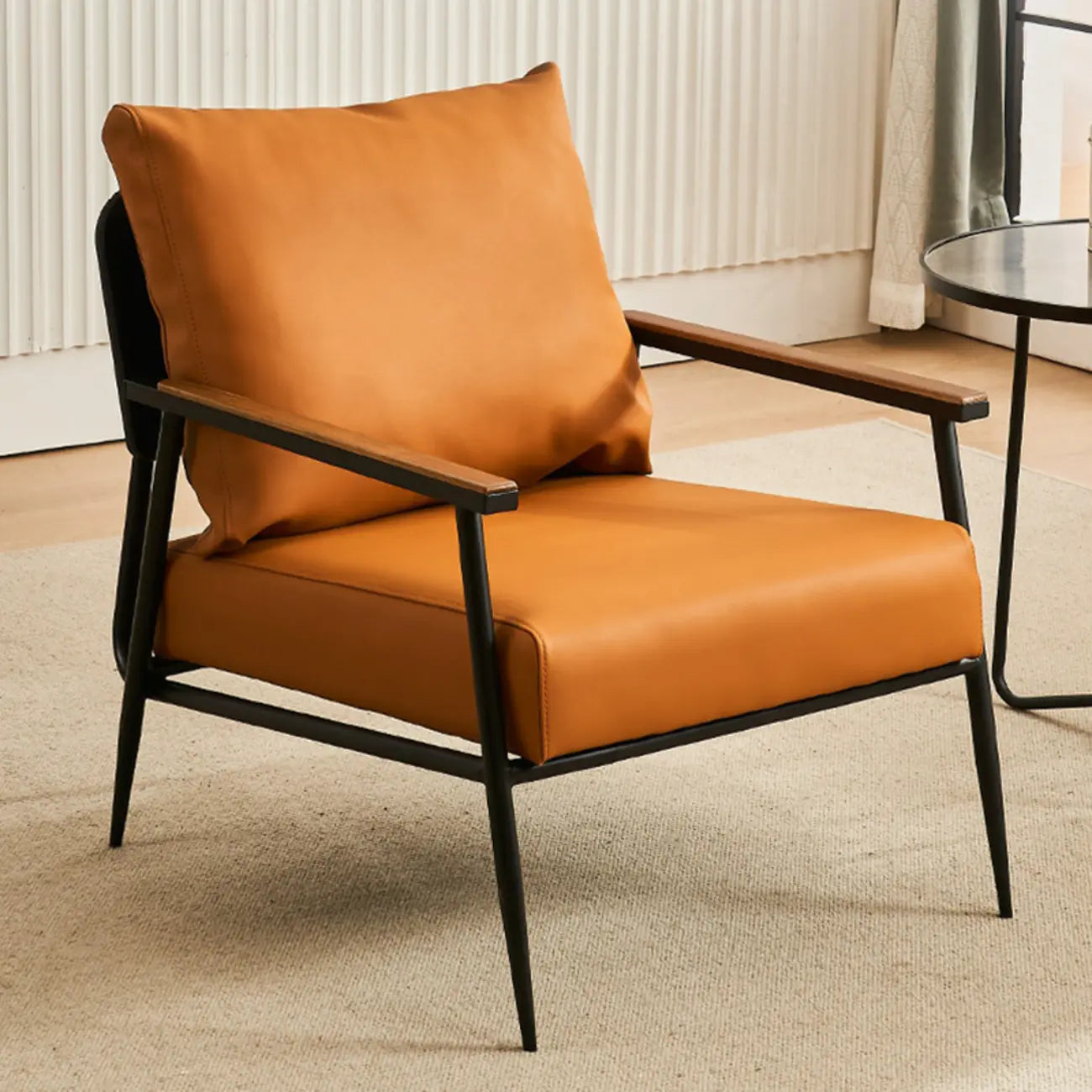 Fauteuil d'appoint en cuir résistant avec coussin