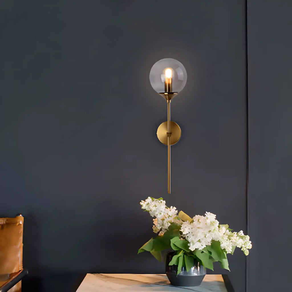 Applique murale moderne en métal avec globe en verre gris