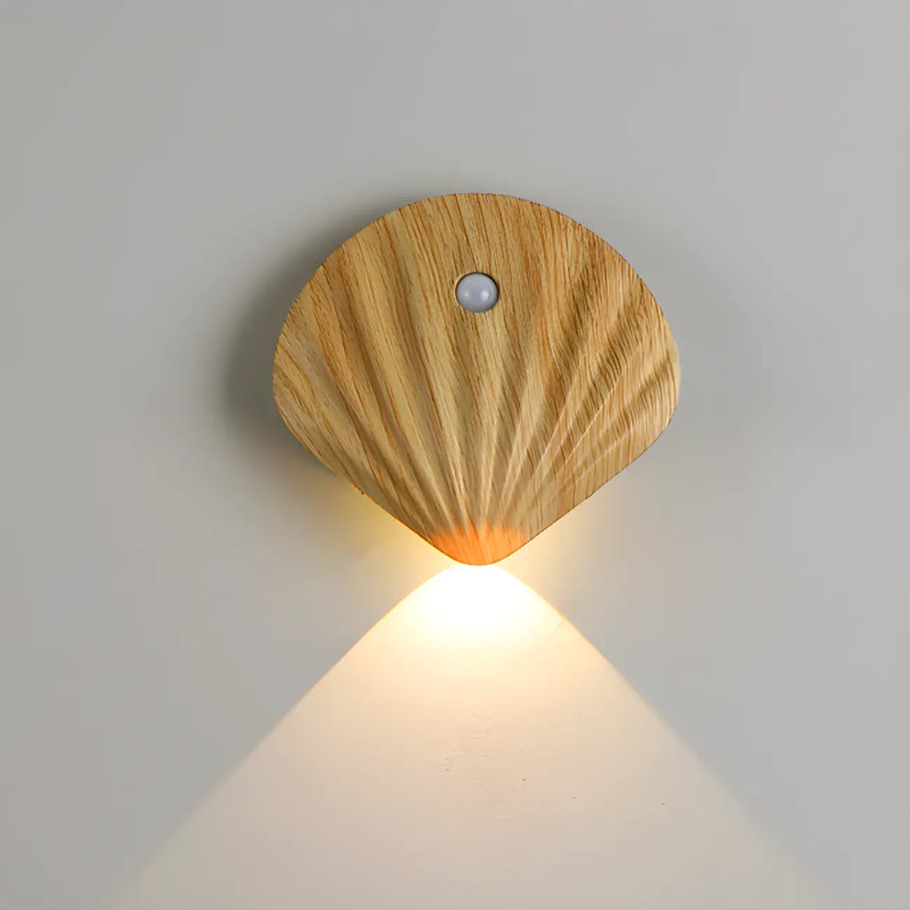 Applique murale LED rechargeable minimaliste en forme de coquillage