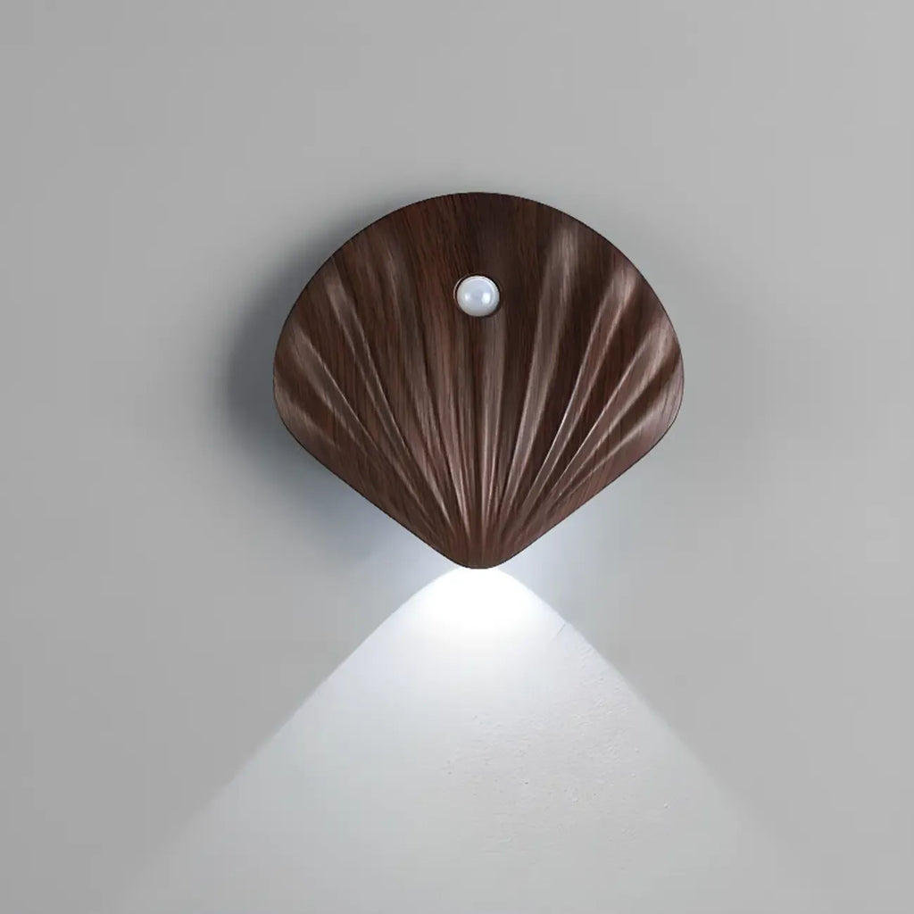 Applique murale LED rechargeable minimaliste en forme de coquillage