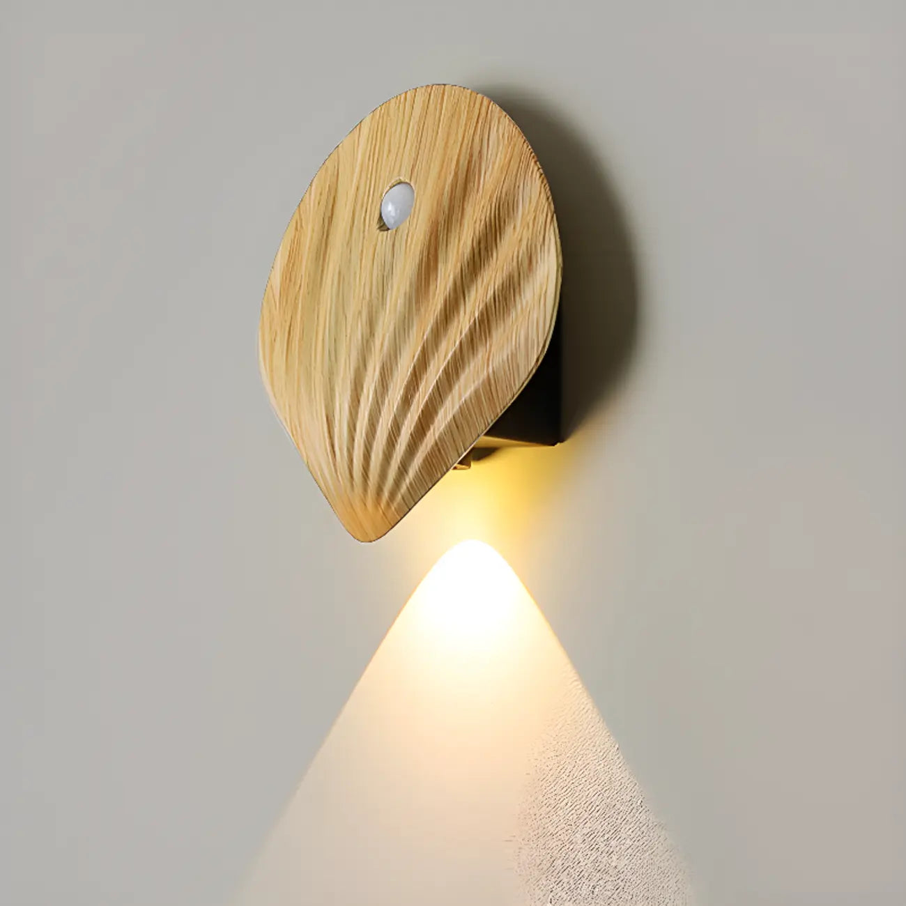 Applique murale LED rechargeable minimaliste en forme de coquillage