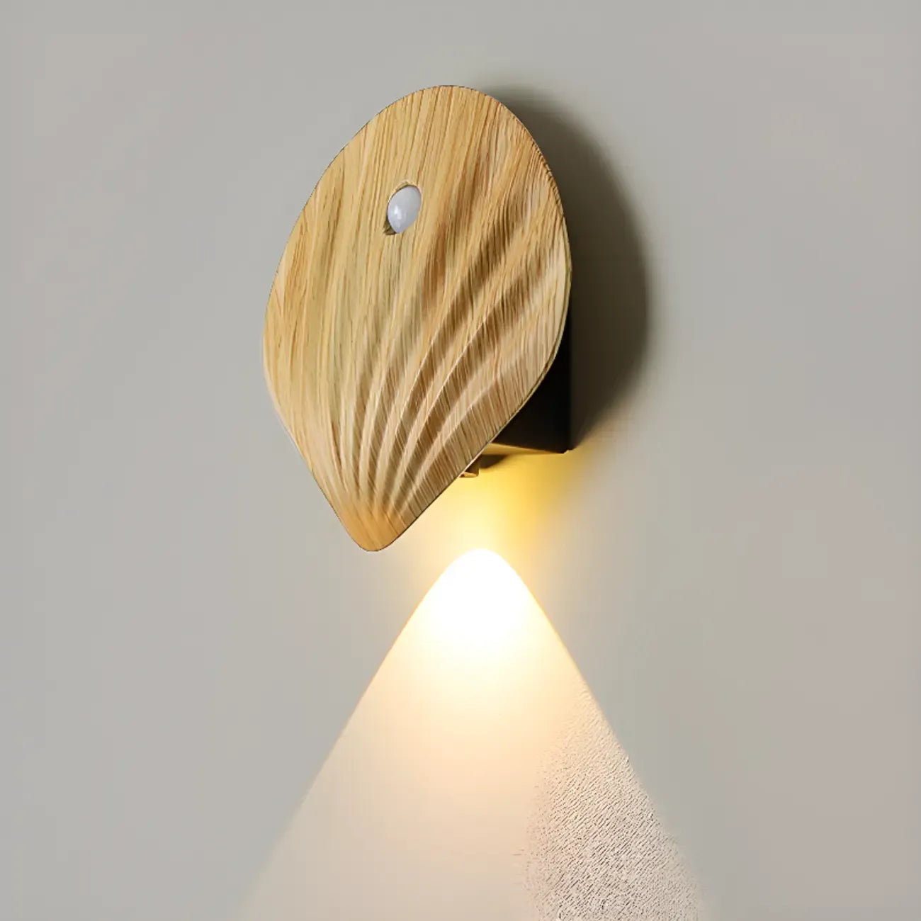 Applique murale LED rechargeable minimaliste en forme de coquillage