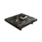 Table basse carrée moderne en pierre frittée beige avec piètement traîneau