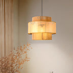 Suspension cylindrique jaune en rotin contemporain