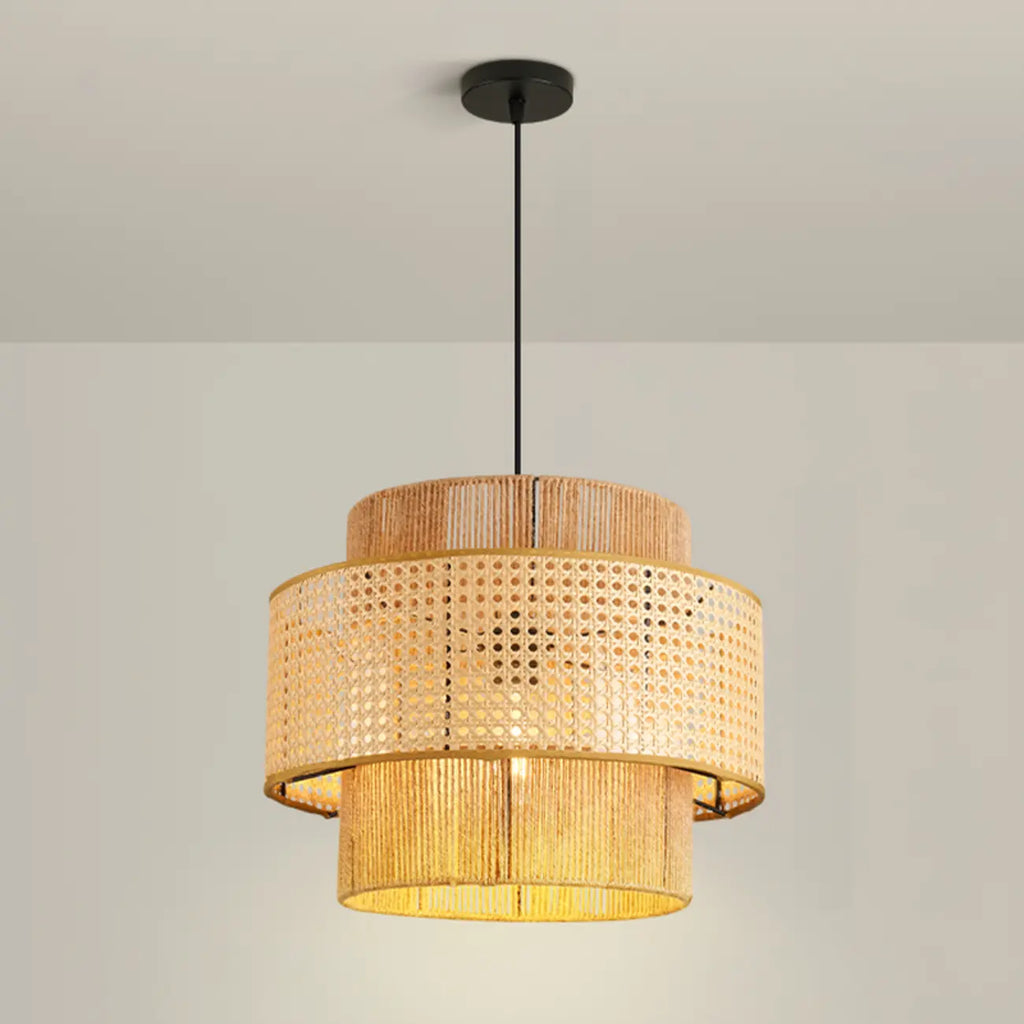 Suspension cylindrique jaune en rotin contemporain