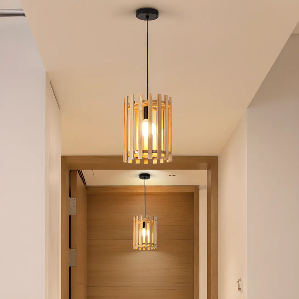 Lampada a Sospensione in Legno Rustico a Cilindro Regolabile in Altezza