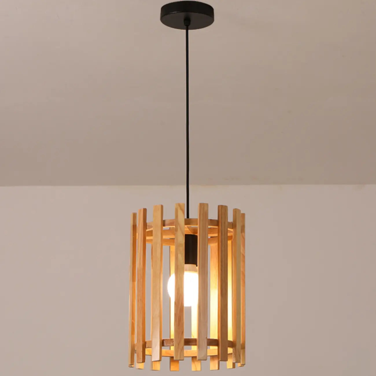 Lampada a Sospensione in Legno Rustico a Cilindro Regolabile in Altezza