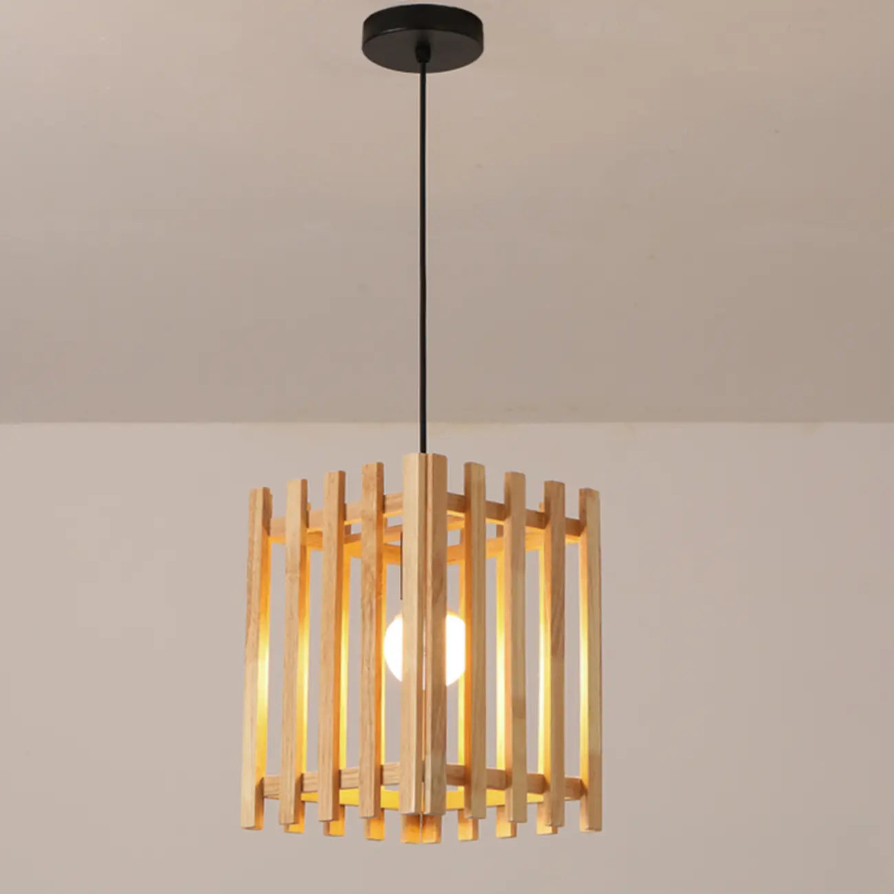 Lampada a Sospensione in Legno Rustico a Cilindro Regolabile in Altezza