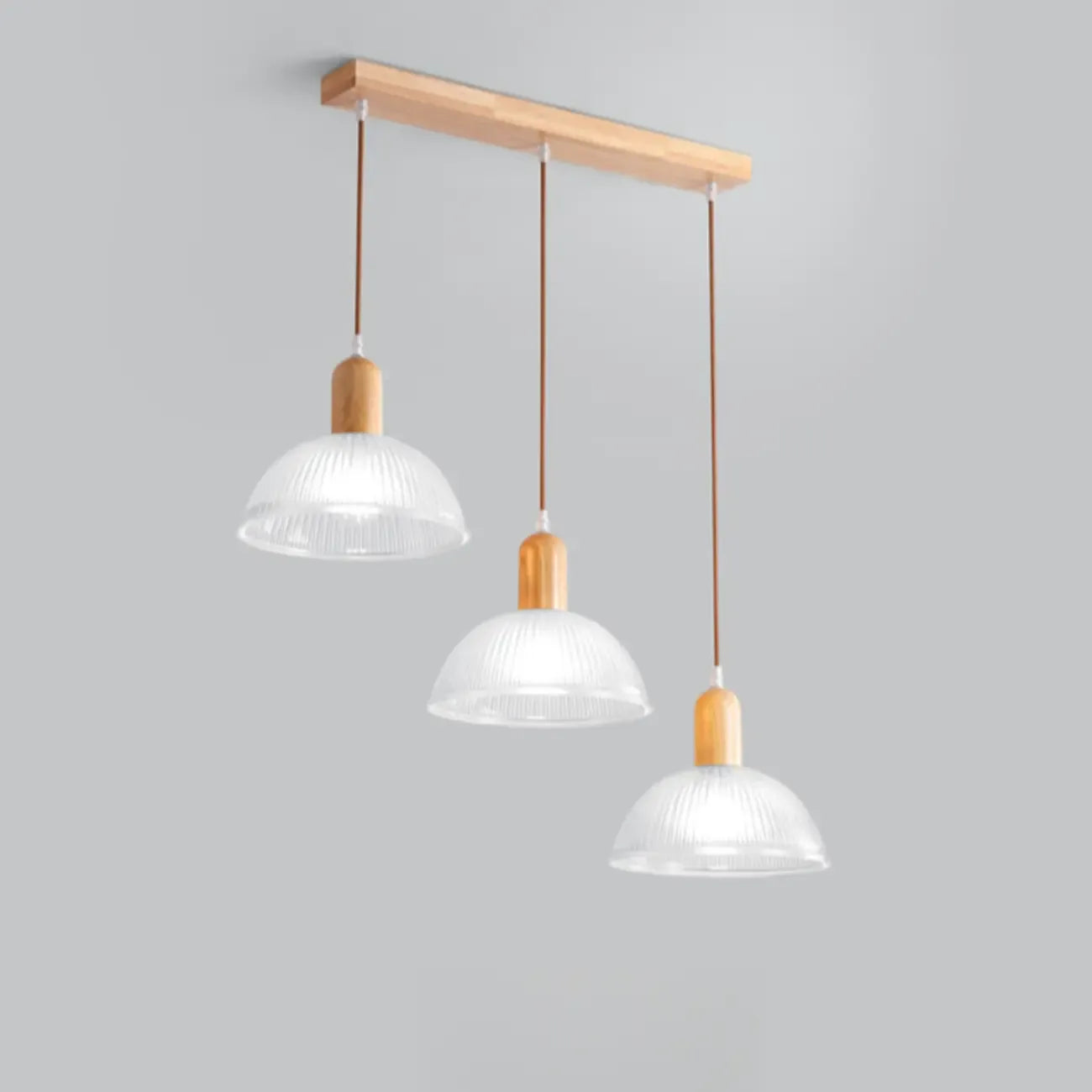 Lampada a sospensione a isola in legno con cupola in vetro regolabile per la cucina
