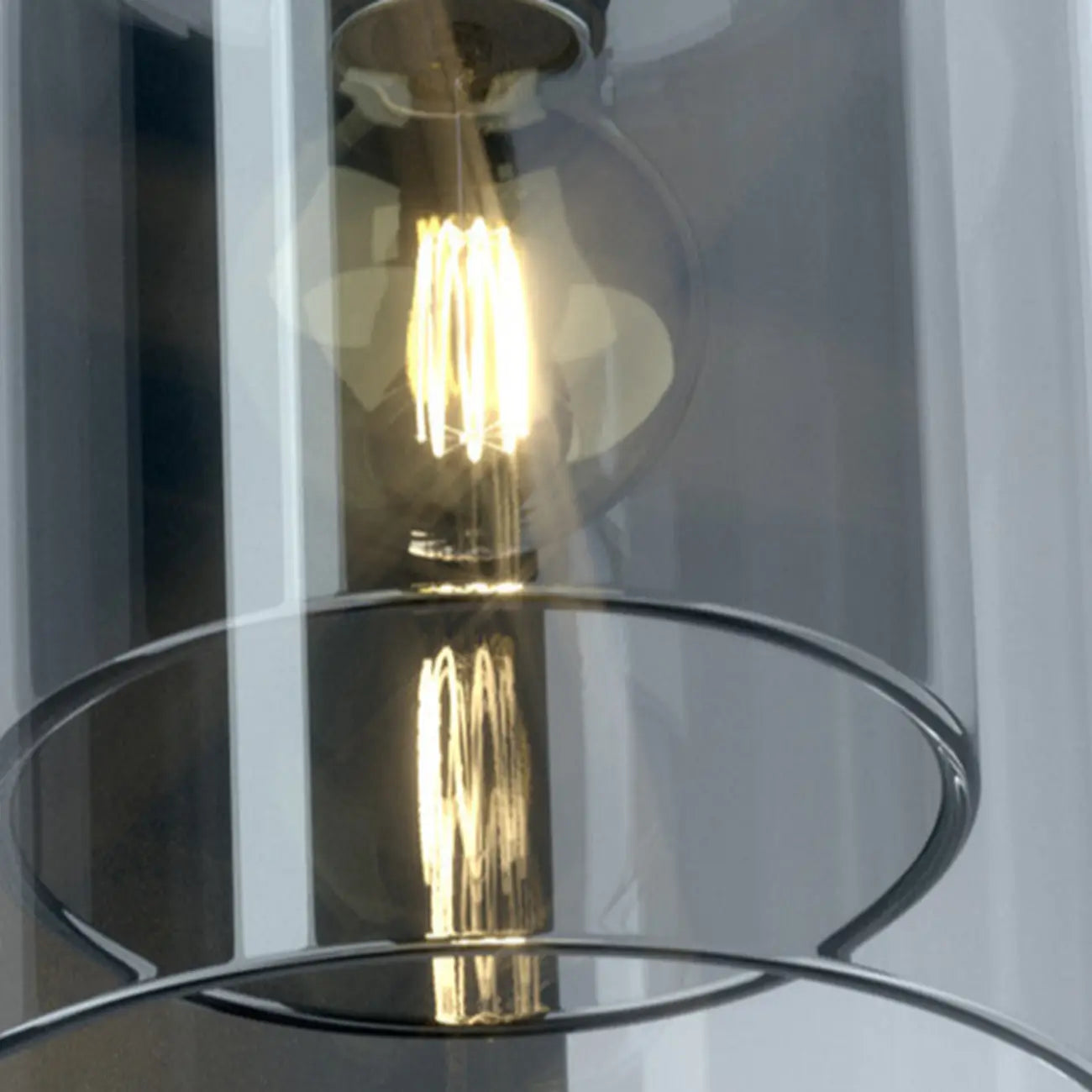 Applique murale d'ambiance en verre à double abat-jour et à une lumière