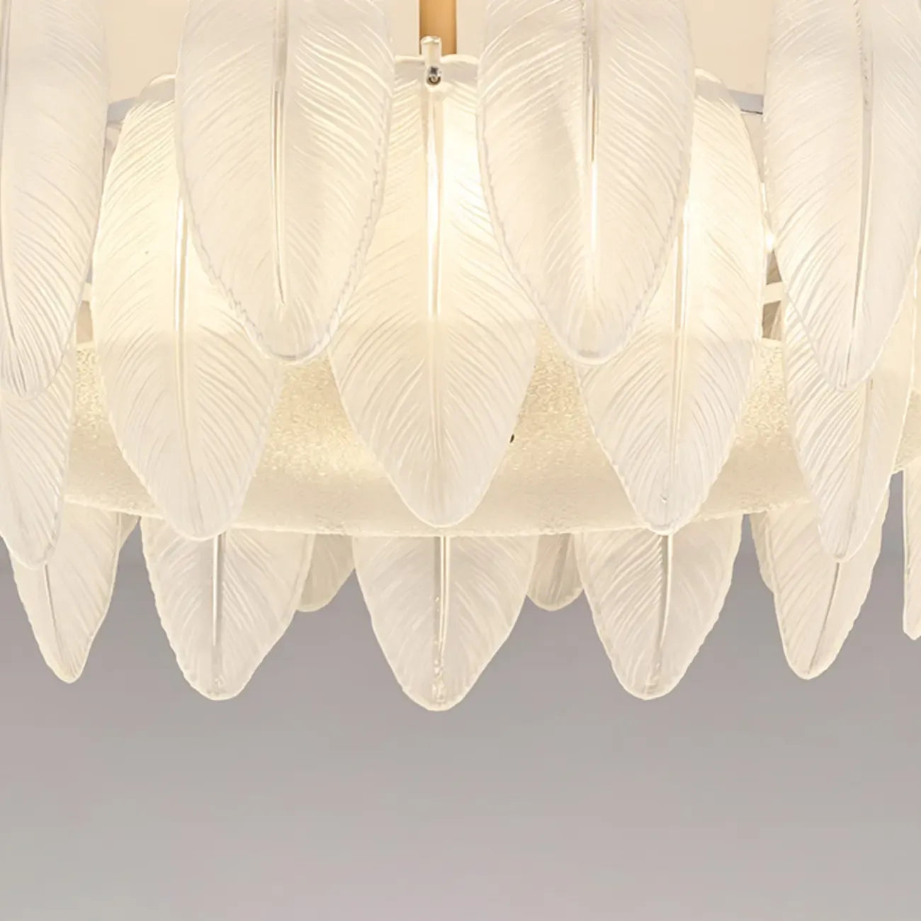 Plafonnier semi-encastré moderne et élégant en verre plume
